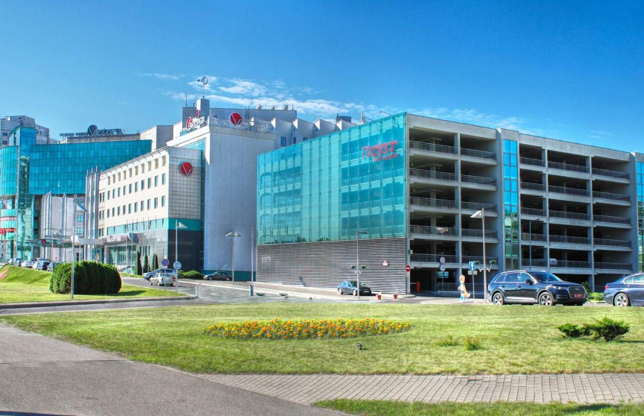 Victoria & Spa Minsk Buitenkant foto
